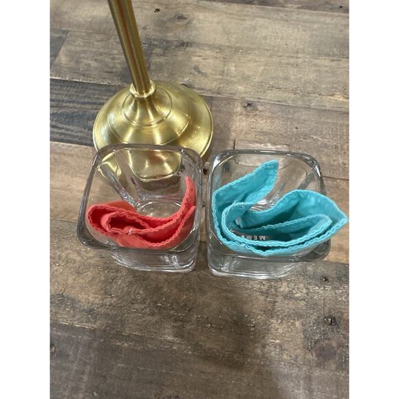 Johnnie Walker “THE SOCIETY” Charter Member 2003 Low-Ball Rocks Glass (Set of 2) - Picture 2 of 4